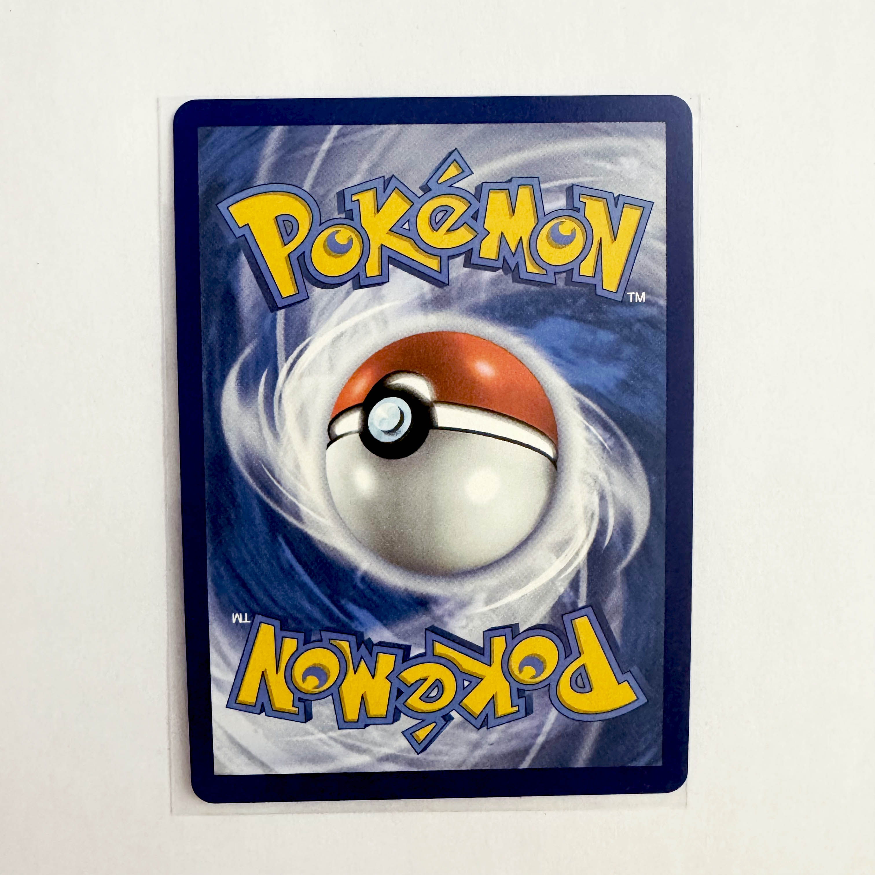Skuntank V #108 | Buy Pokemon Cards at Doro TCG